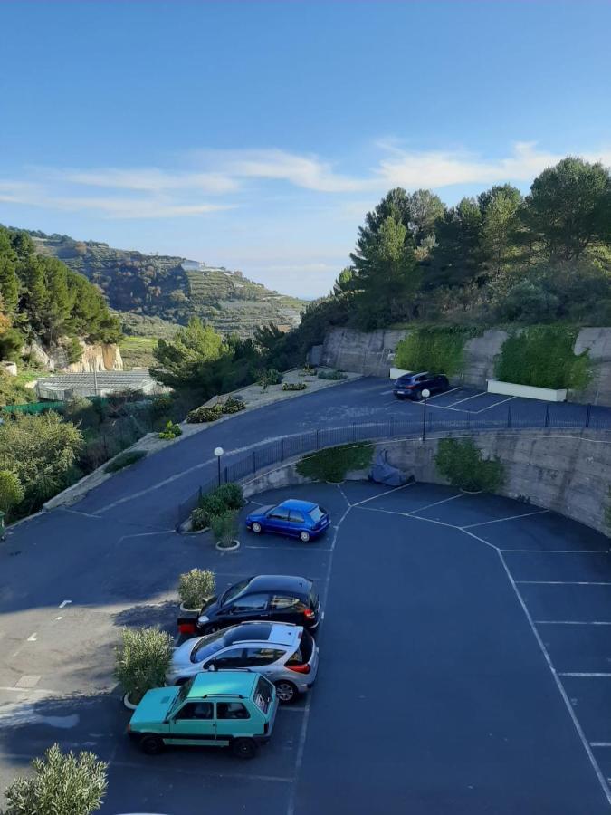 Home Mome Terzorio Buitenkant foto